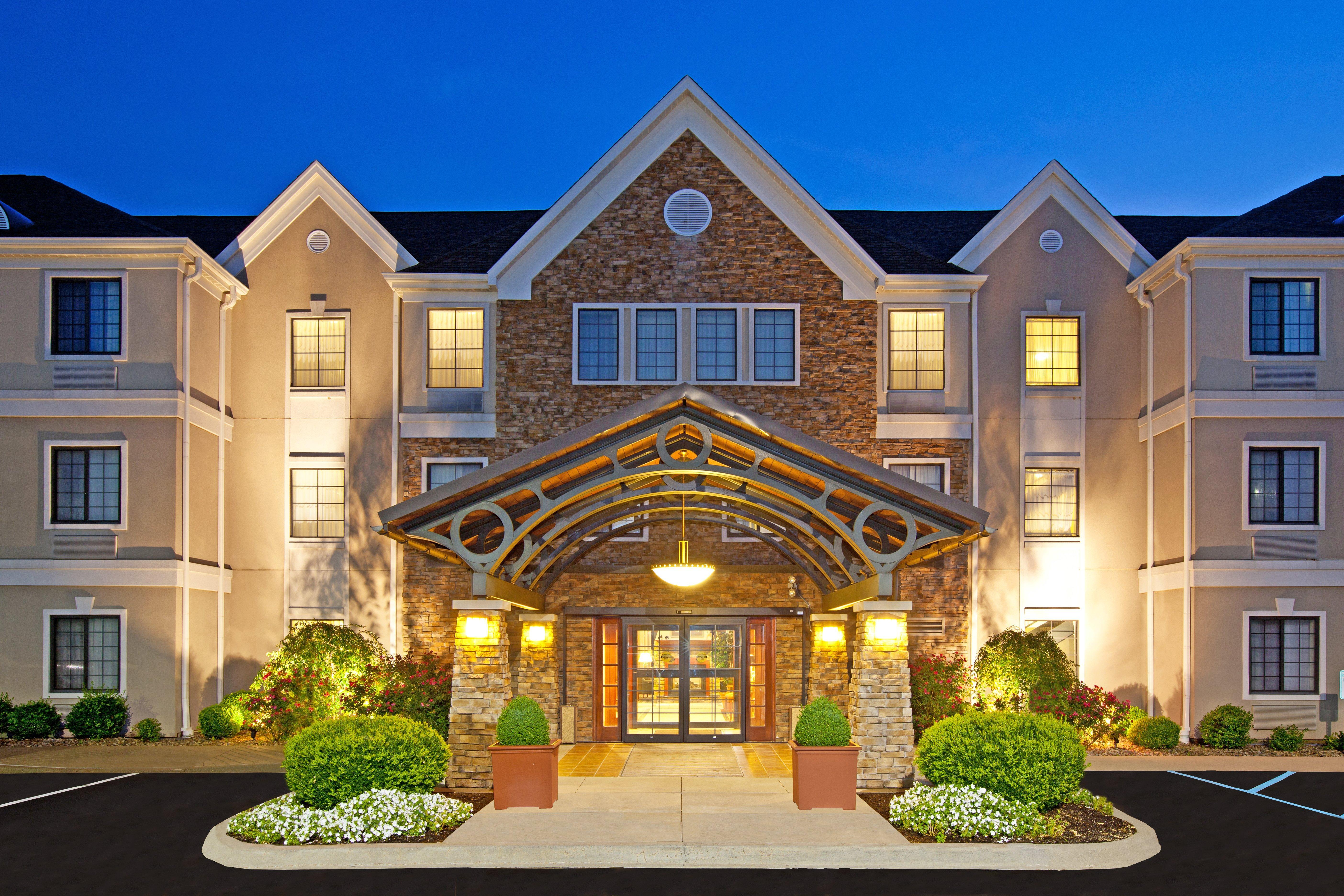 Staybridge Suites Louisville - East By Ihg Eksteriør bilde