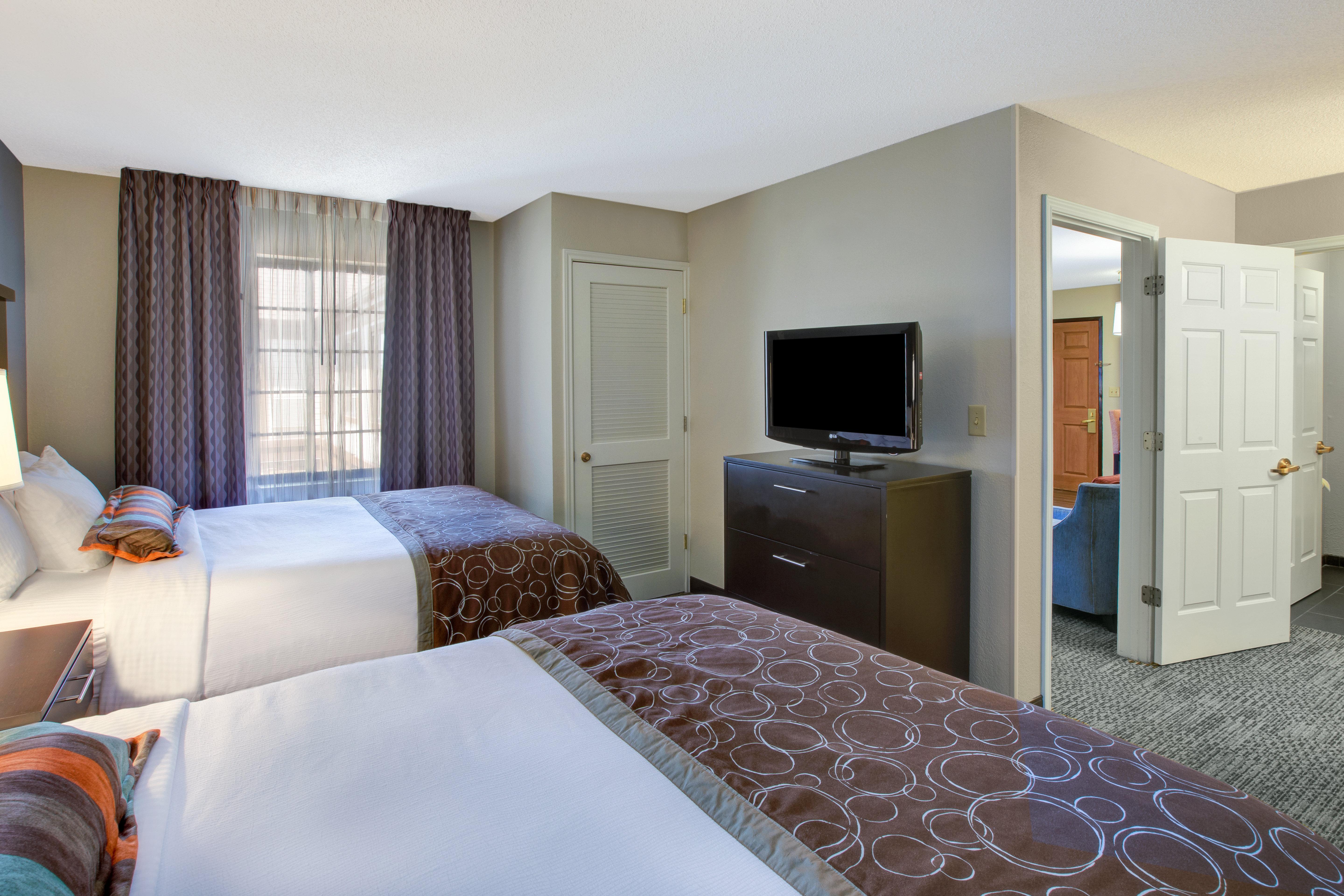 Staybridge Suites Louisville - East By Ihg Eksteriør bilde