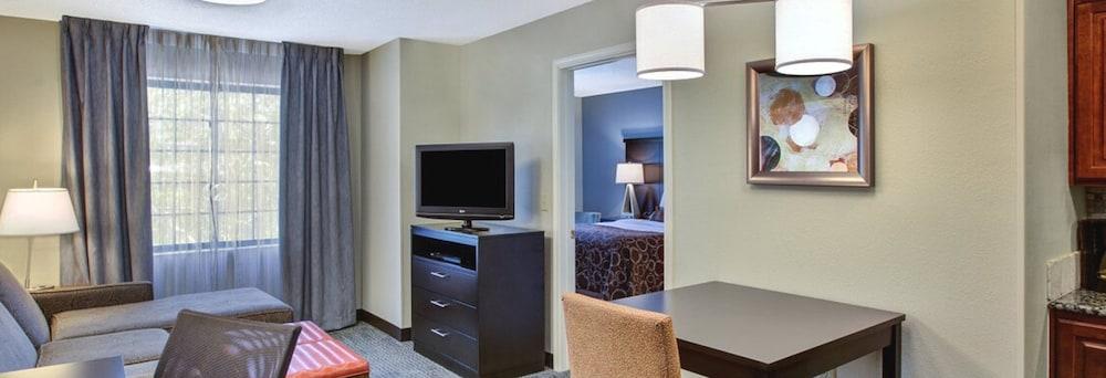Staybridge Suites Louisville - East By Ihg Eksteriør bilde