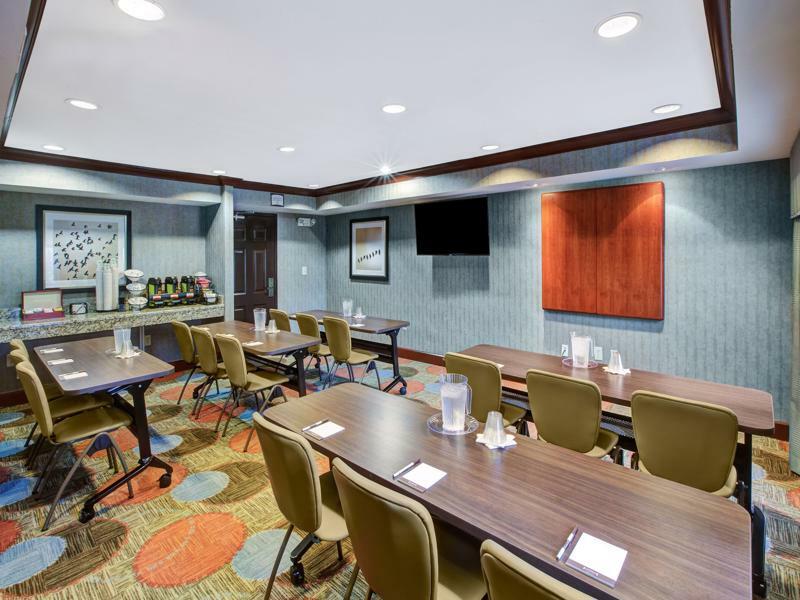 Staybridge Suites Louisville - East By Ihg Eksteriør bilde